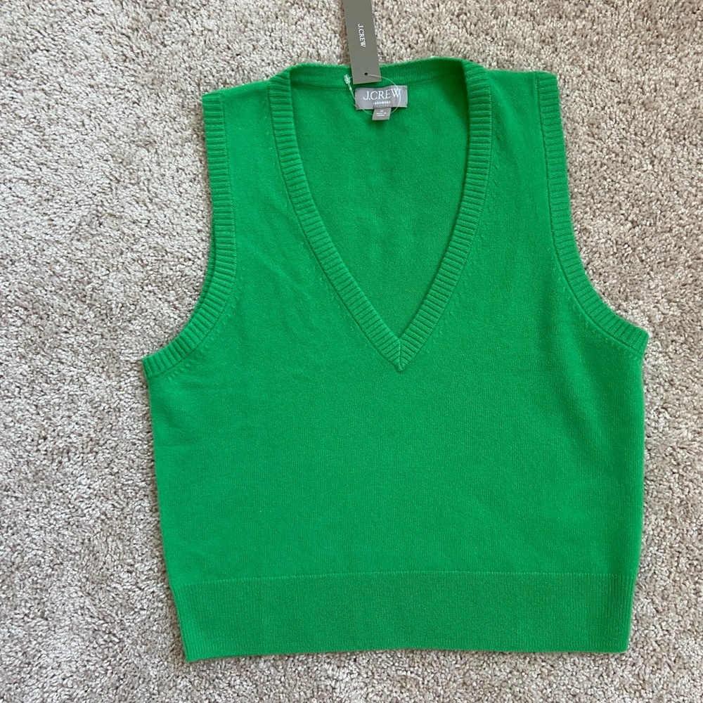 J.crew 100% cashmere vest. M